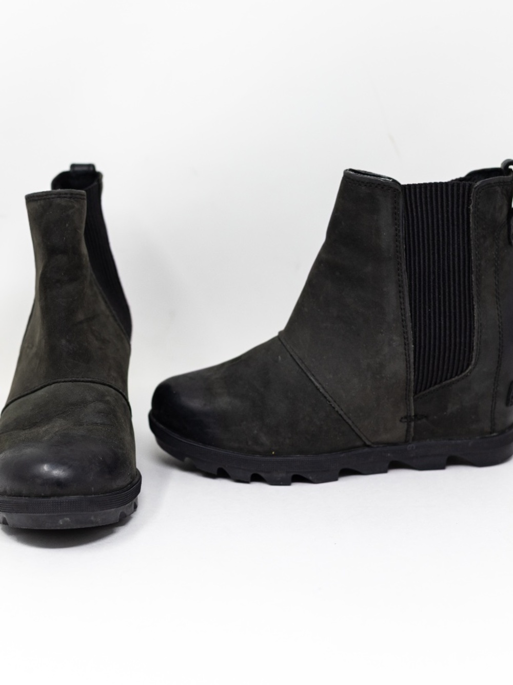 Sorel Women's Joan Of Arctic Suede Wedge Heel Pull On Ankle Snow Rain Booties 6